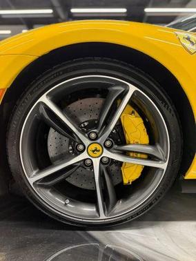 2024 Ferrari 296 GTS Base