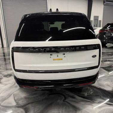 2023 Land Rover Range Rover P530 SE