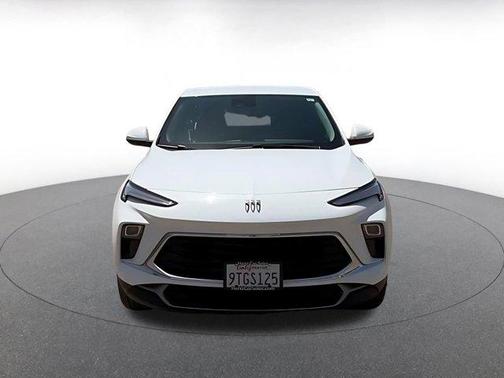 Summit White 2025 Buick Encore GX Preferred