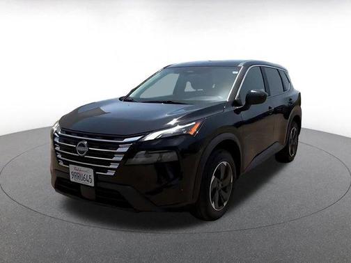 Super Black 2025 Nissan Rogue SV