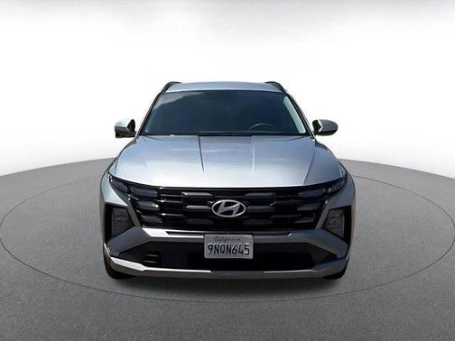 Shimmering Silver 2025 Hyundai TUCSON SEL