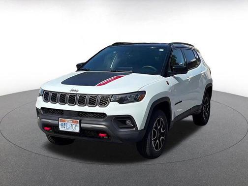 2025 Jeep Compass Trailhawk