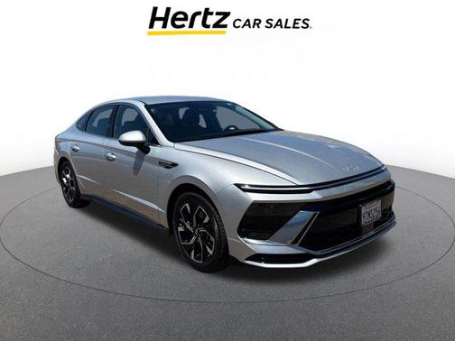 Aero Silver 2025 Hyundai SONATA SEL