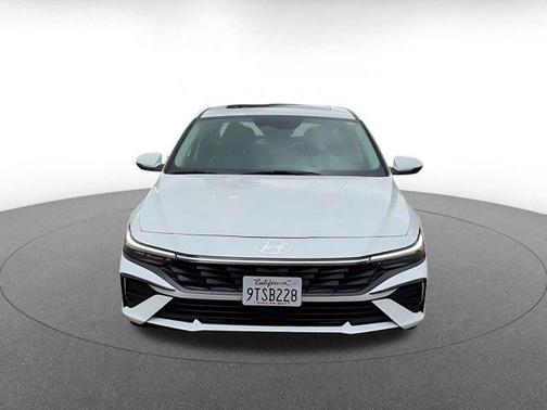 2025 Hyundai ELANTRA HEV Limited