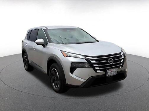 Brilliant Silver Metallic 2025 Nissan Rogue SV