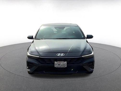 2025 Hyundai ELANTRA HEV Limited