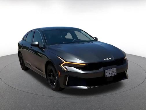Interstellar Gray 2025 Kia K5 LXS