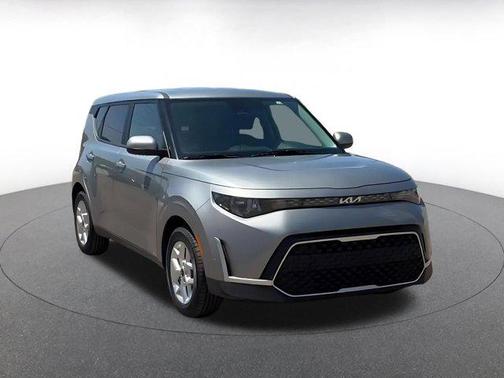 Steel Gray 2025 Kia Soul LX