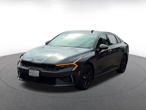 Interstellar Gray 2025 Kia K5 LXS