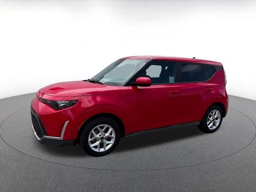 Inferno Red 2025 Kia Soul LX
