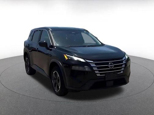 Super Black 2025 Nissan Rogue SV