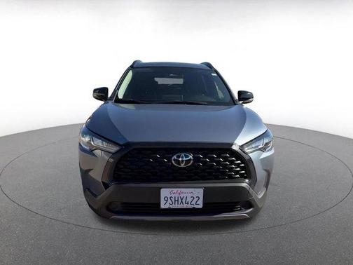 2025 Toyota Corolla Cross LE