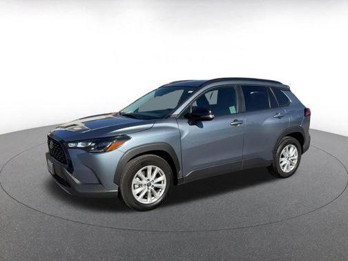 2025 Toyota Corolla Cross LE