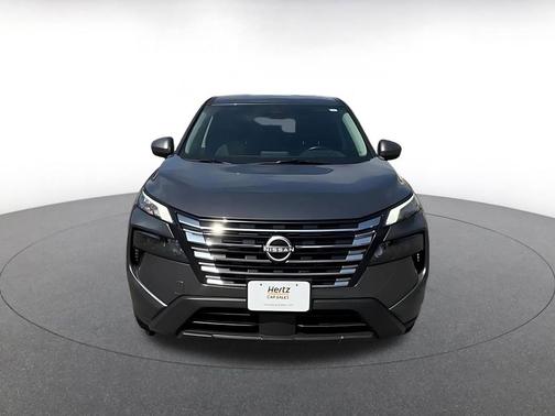 Gun Metallic 2025 Nissan Rogue SV