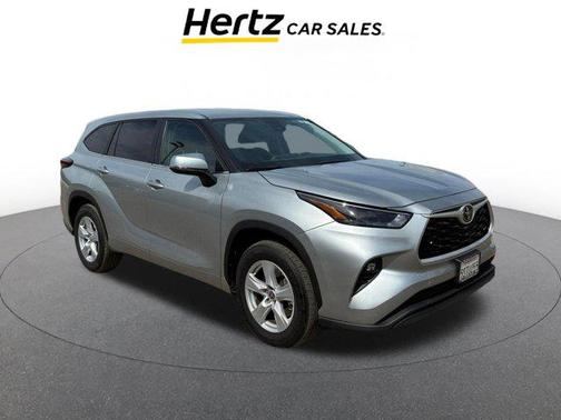 Celestial Silver Metallic 2025 Toyota Highlander LE