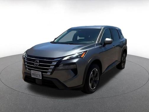 Gun Metallic 2025 Nissan Rogue SV