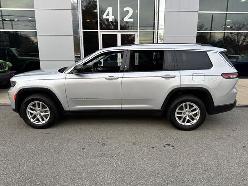 2021 Jeep Grand Cherokee L Laredo