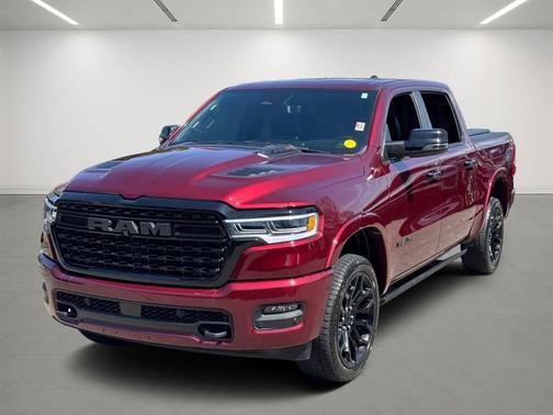 Delmonico Red Pearlcoat 2025 RAM 1500 Limited