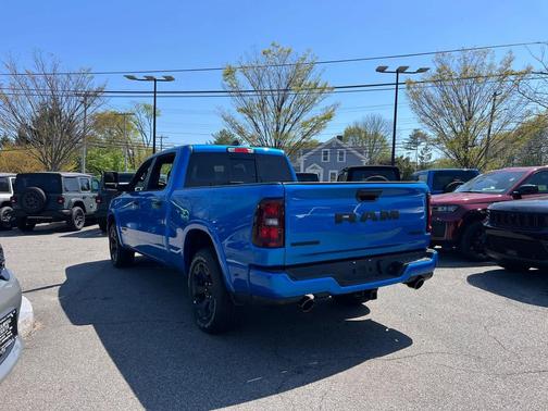 Hydro Blue Pearlcoat 2026 RAM 1500 Big Horn/Lone Star