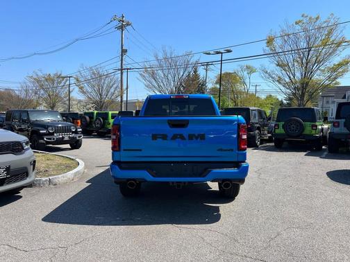 Hydro Blue Pearlcoat 2026 RAM 1500 Big Horn/Lone Star