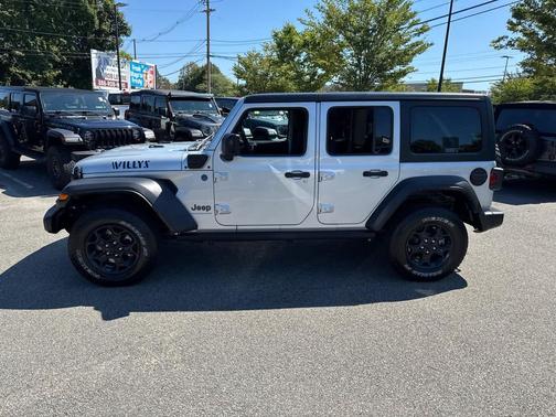 2023 Jeep Wrangler 4xe Base