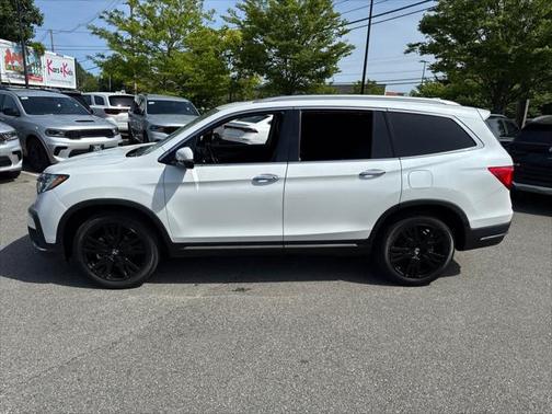 2021 Honda Pilot Touring 8-Passenger