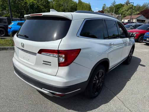 2021 Honda Pilot Touring 8-Passenger