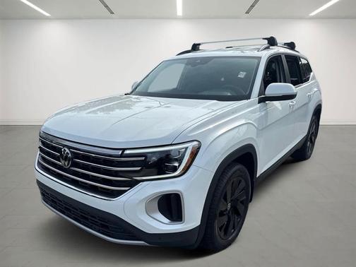2024 Volkswagen Atlas 2.0T SE w/Technology 4MOTION