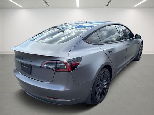 2023 Tesla Model 3 Standard Range