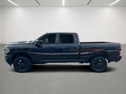 2023 RAM 2500 Laramie Crew Cab 4x4 6'4' Box