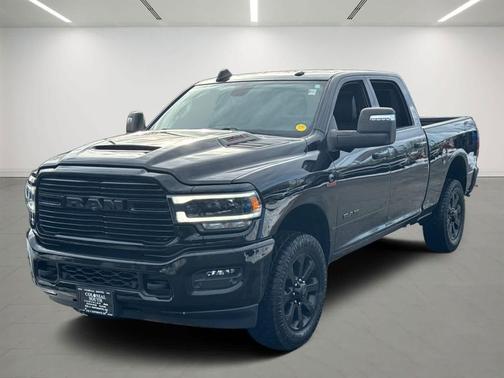 2023 RAM 2500 Laramie Crew Cab 4x4 6'4' Box