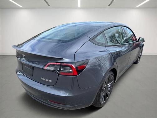 2023 Tesla Model 3 Performance