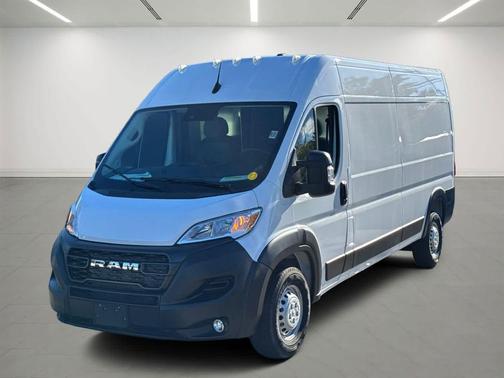 2025 RAM ProMaster 2500 Tradesman