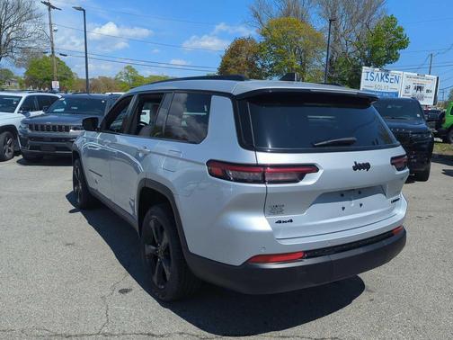 Silver Zynith 2024 Jeep Grand Cherokee L Limited