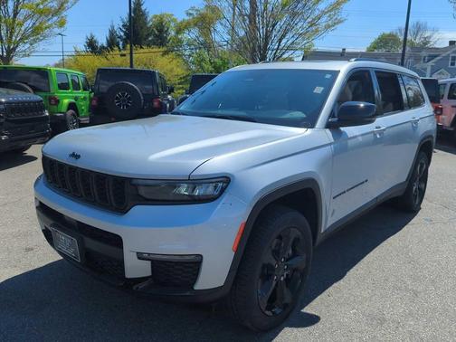 Silver Zynith 2024 Jeep Grand Cherokee L Limited