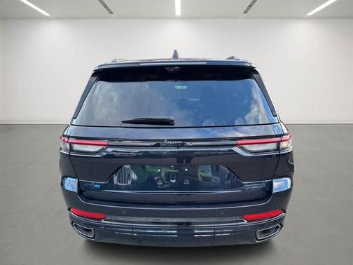 2023 Jeep Grand Cherokee 4xe 30th Anniversary