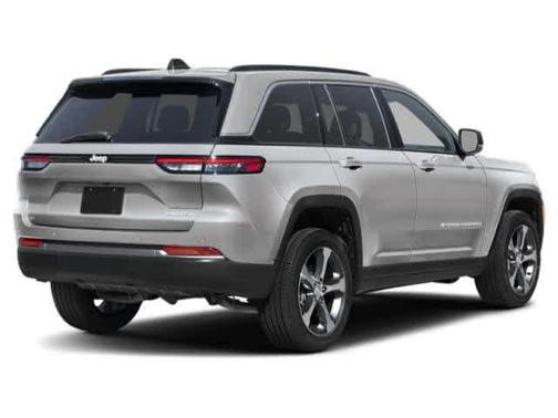2026 Jeep Grand Cherokee Altitude