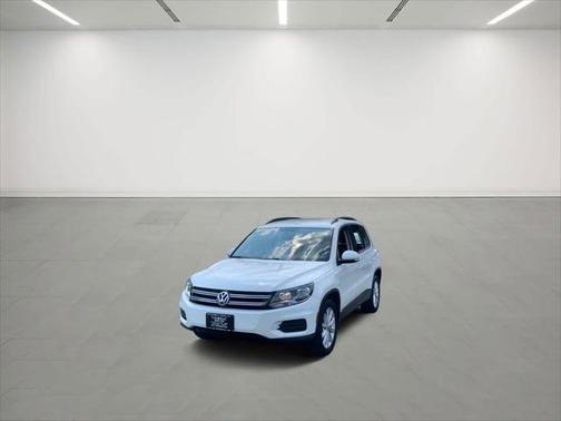 2017 Volkswagen Tiguan Limited 2.0T