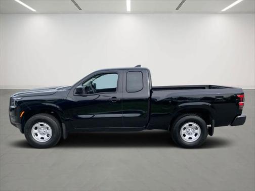 2025 Nissan Frontier S