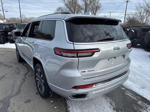 2021 Jeep Grand Cherokee L Overland