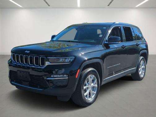 Diamond Black Crystal Pearlcoat 2023 Jeep Grand Cherokee Limited