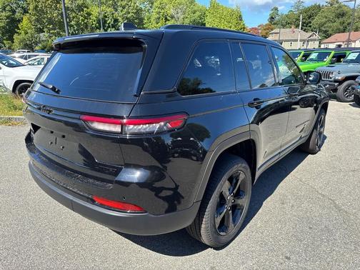 2025 Jeep Grand Cherokee Limited X