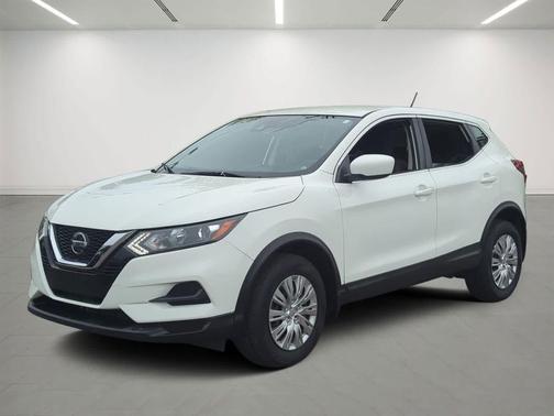 Glacier White 2020 Nissan Rogue Sport S