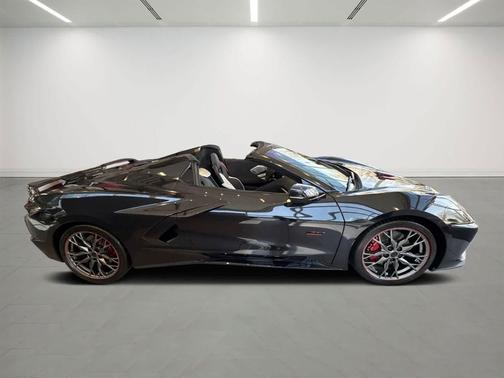 Carbon Flash Metallic 2023 Chevrolet Corvette Stingray w/3LT