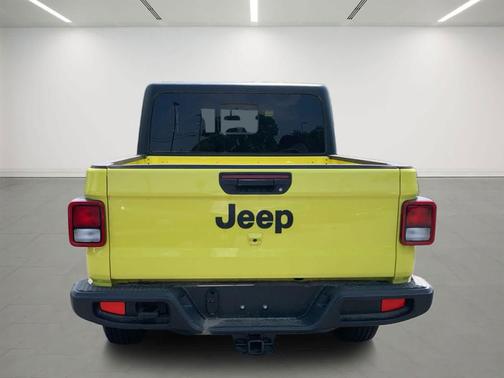 2023 Jeep Gladiator Sport S