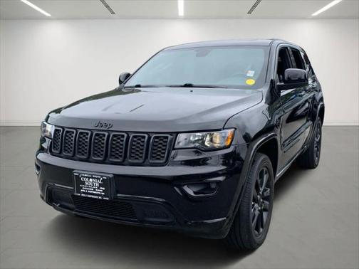 2022 Jeep Grand Cherokee Laredo