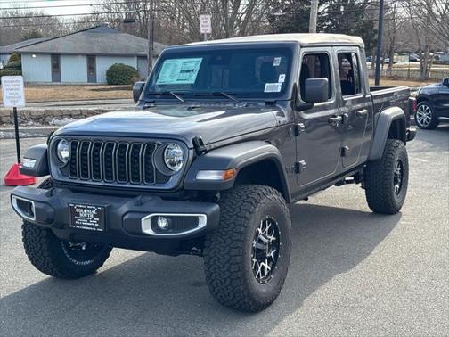 2025 Jeep Gladiator Sport S