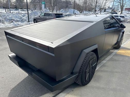 2024 Tesla Cybertruck All-Wheel Drive