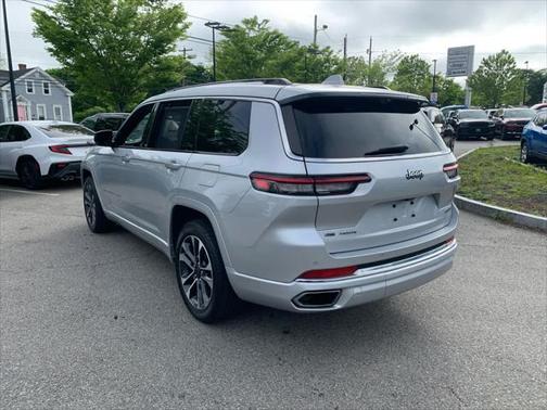 2022 Jeep Grand Cherokee L Overland
