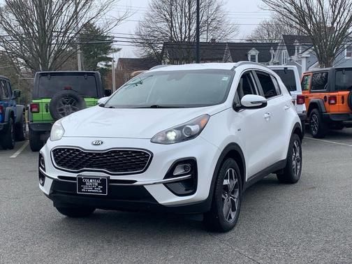 2020 Kia Sportage EX